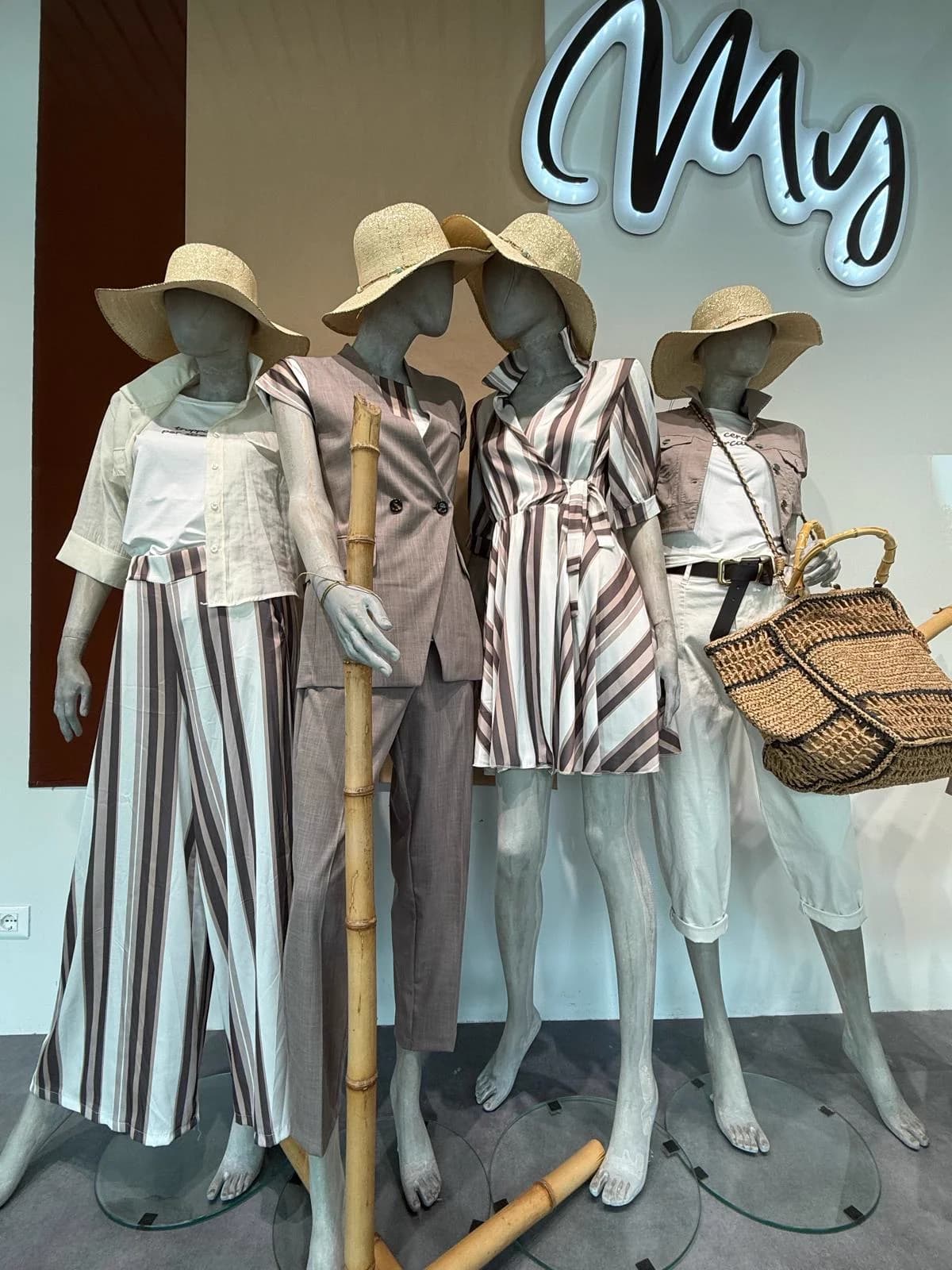 clothing-product-group.tshirts